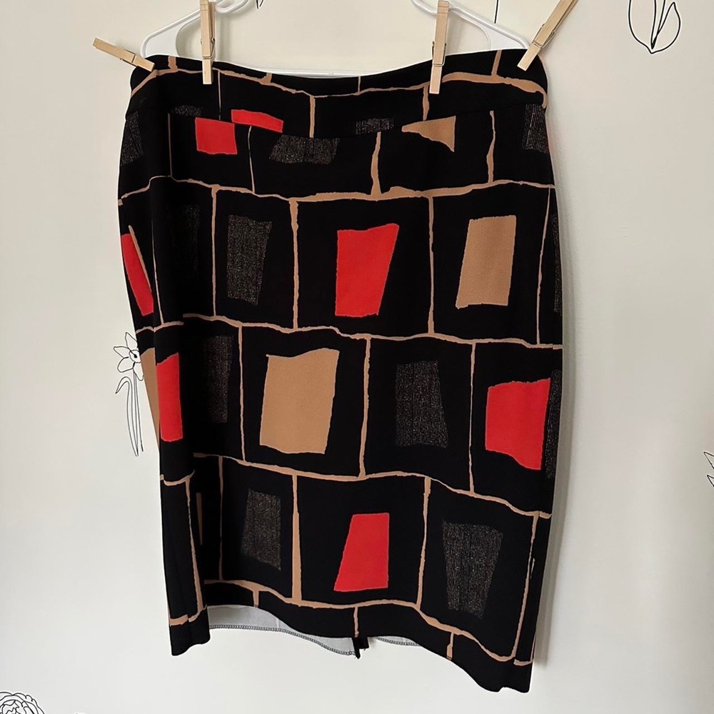 Black and Red Geometric Midi Skirt NINE WEST